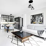 Amazing Apartment - 3Br 6P - Near Convention